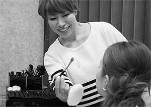 メイク・ネイル